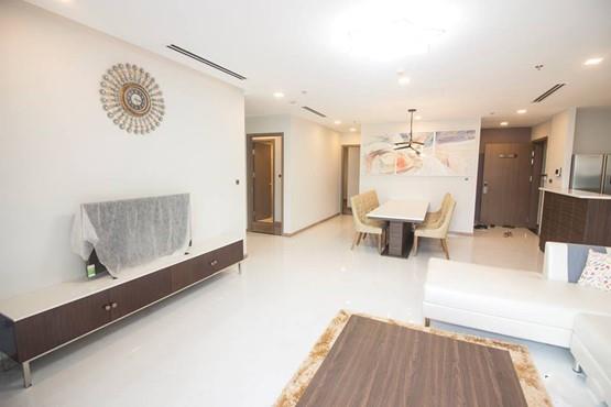 vinhomes central park apartment for rent in binh thanh district hcmc BT105P918 (8)